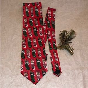 seriously adorable holiday tie